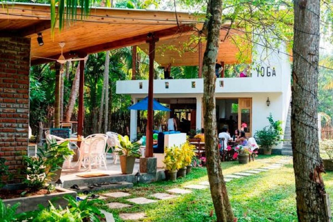 Hotel Salt House Dikwella Exterior foto
